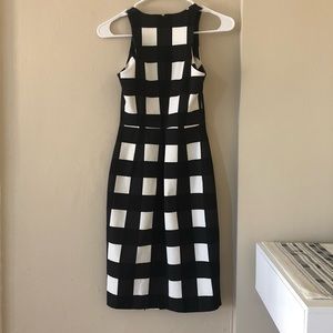 *SLIGHTLY WORN* BR Gingham Bi-Stretch Dress